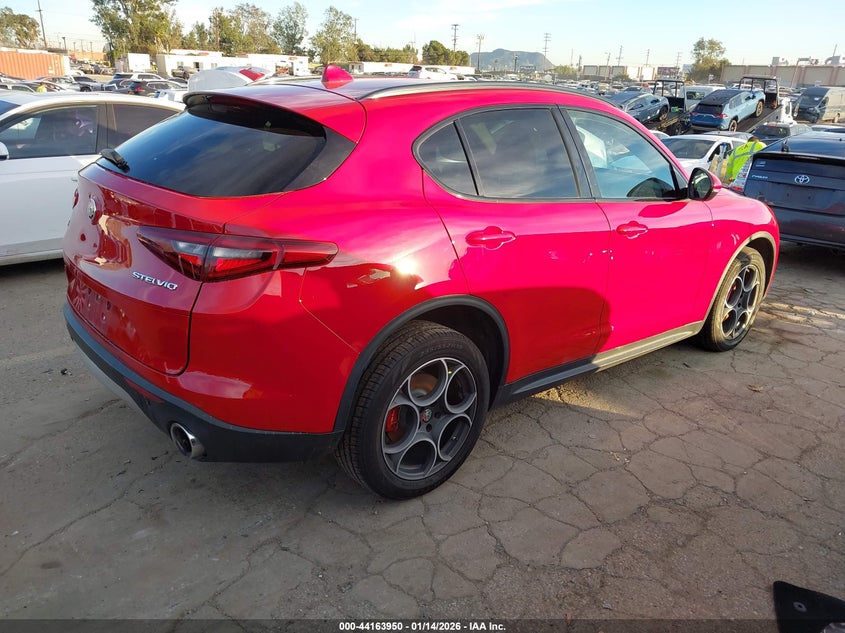 2019 Alfa Romeo Stelvio Sport Awd