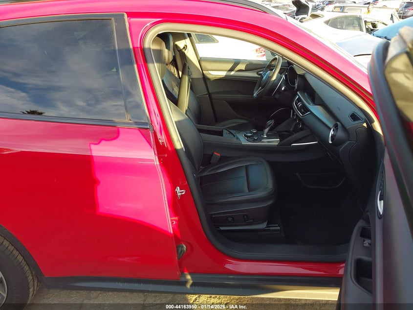 2019 Alfa Romeo Stelvio Sport Awd