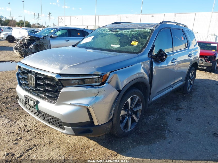 2025 Honda Pilot Touring