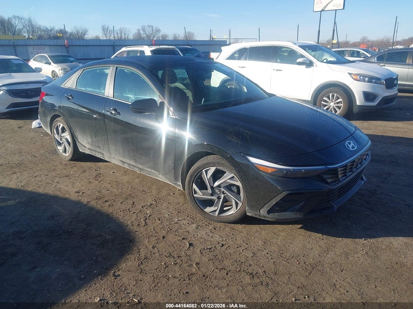 2025 Hyundai Elantra Sel Sport