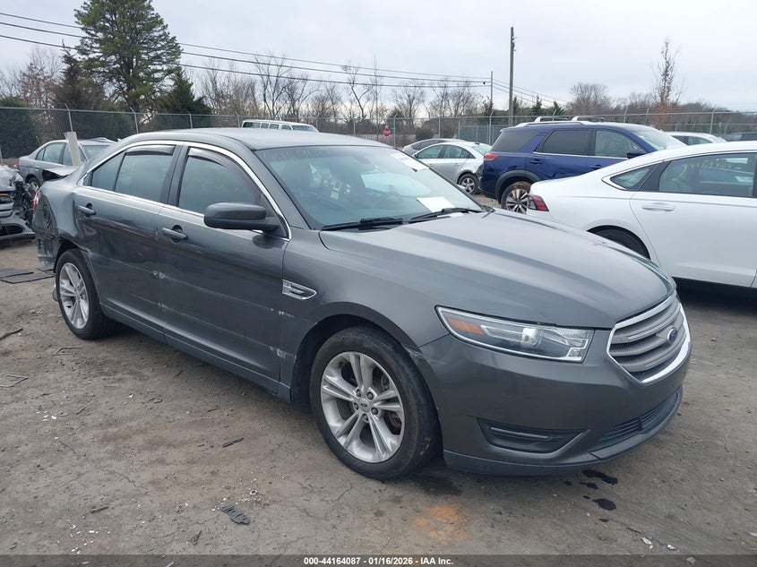 2019 Ford Taurus Sel