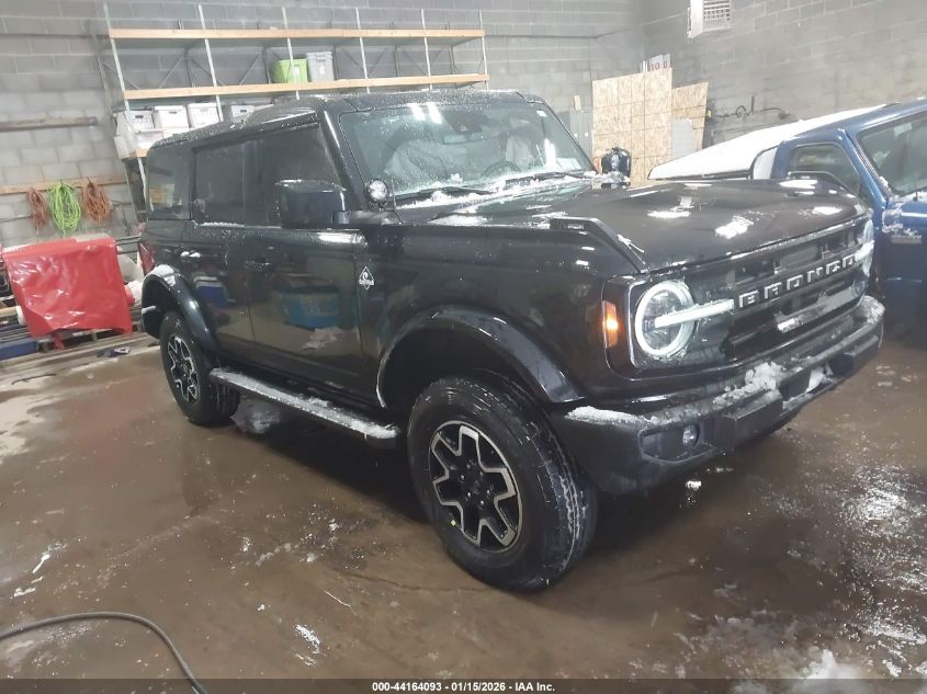 2023 Ford Bronco Outer Banks