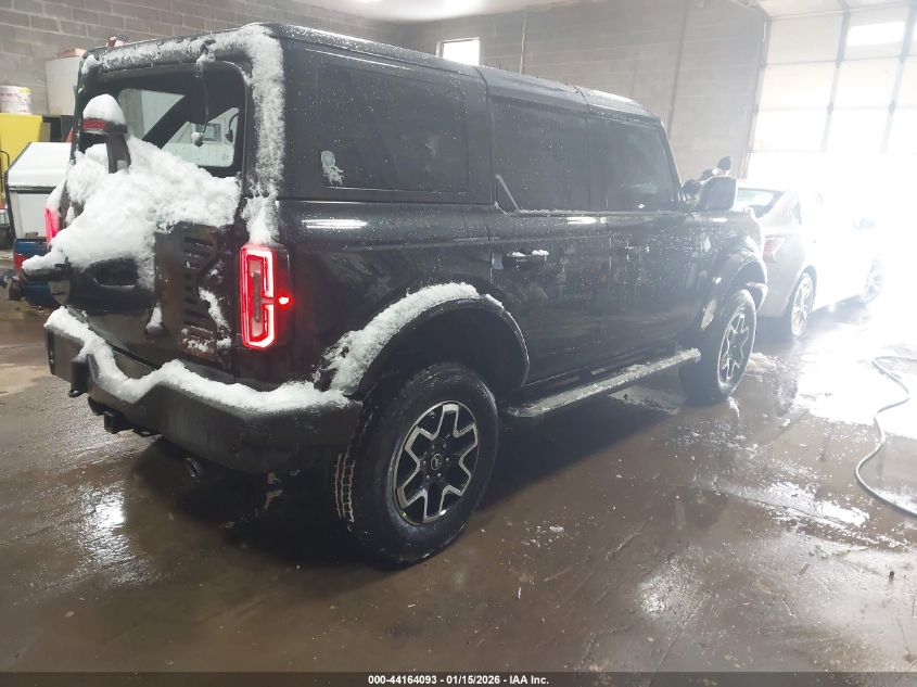 2023 Ford Bronco Outer Banks