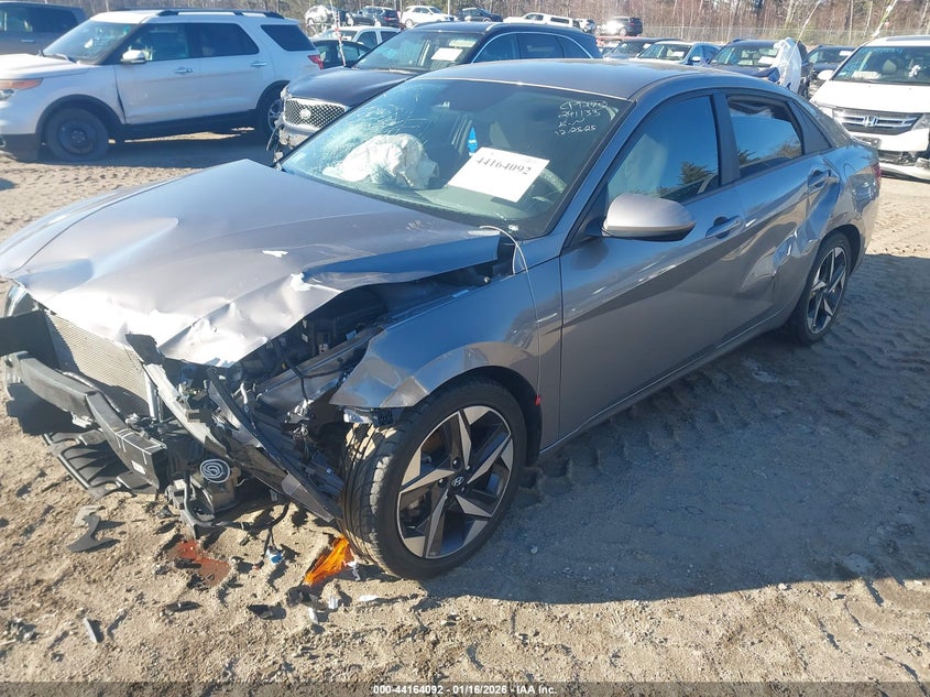 2023 Hyundai Elantra Sel