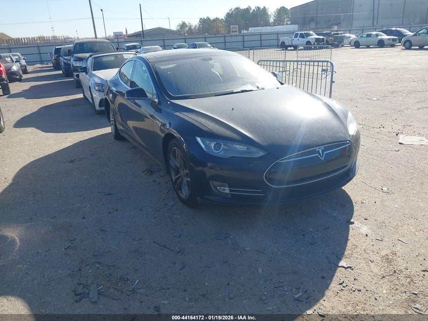 2014 Tesla Model S P85