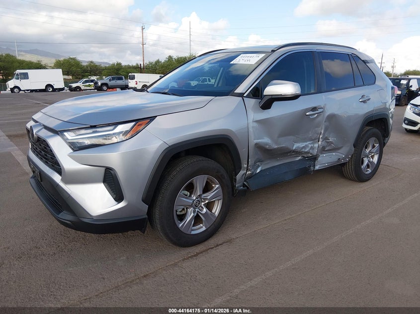 2025 Toyota Rav4 Xle