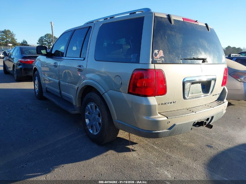 2004 Lincoln Navigator