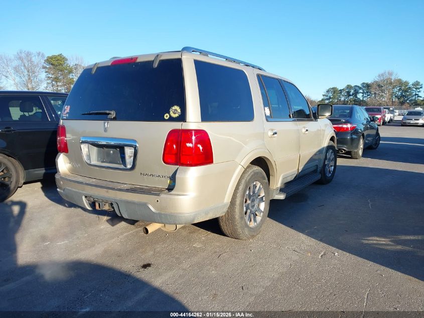 2004 Lincoln Navigator