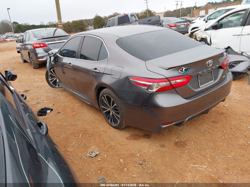 2018 Toyota Camry L/Le/Xle/Se/Xse