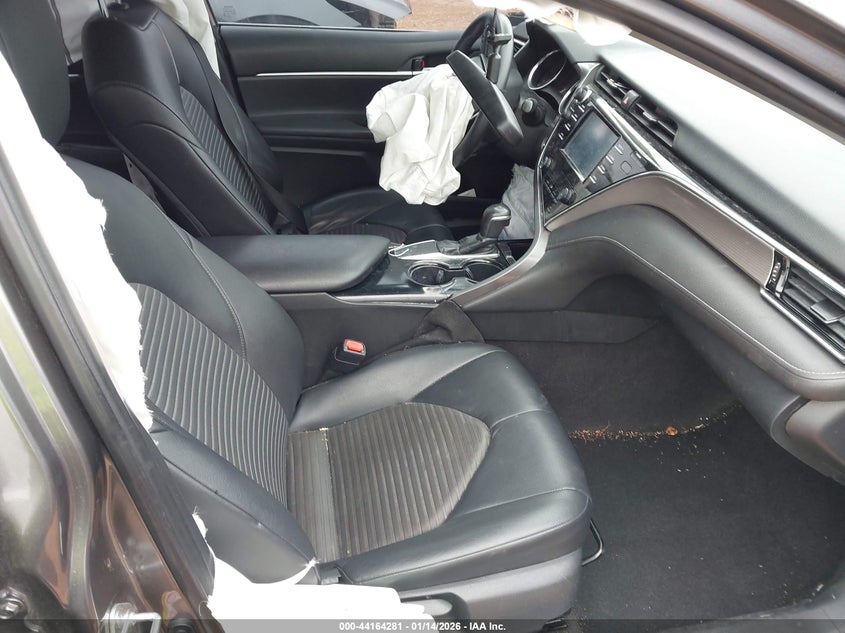 2018 Toyota Camry L/Le/Xle/Se/Xse