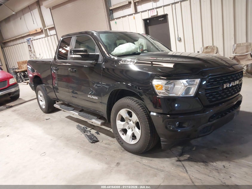 2022 Ram 1500 Big Horn 4X4 6'4 Box