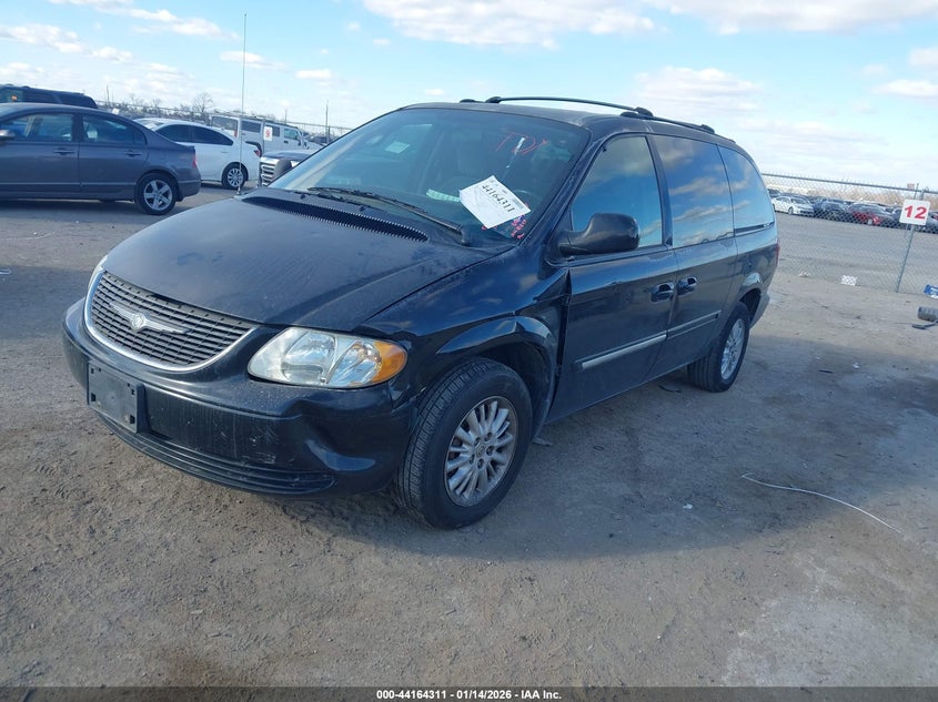 2004 Chrysler Town & Country Touring