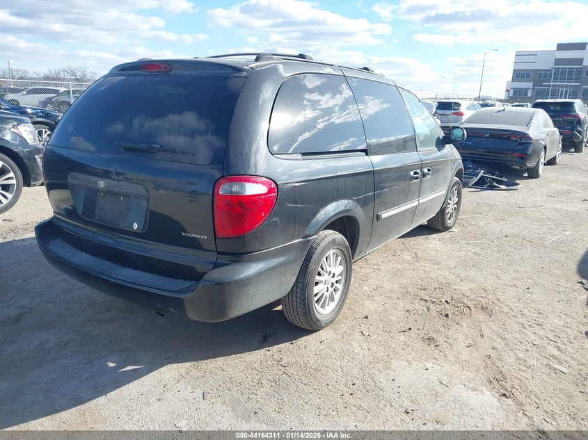 2004 Chrysler Town & Country Touring