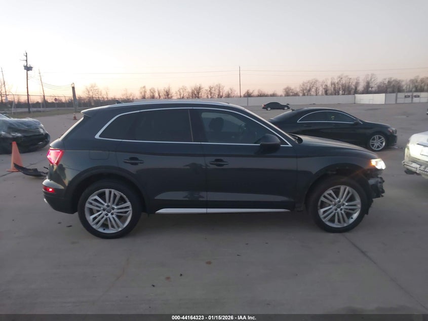 2018 Audi Q5 2.0T Premium/2.0T Tech Premium VIN: WA1BNAFY1J2212712 Lot: 44164323
