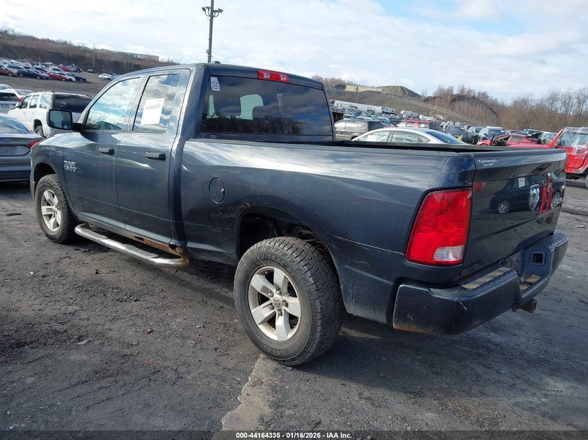 2017 Ram 1500 Express 4X4 6'4 Box