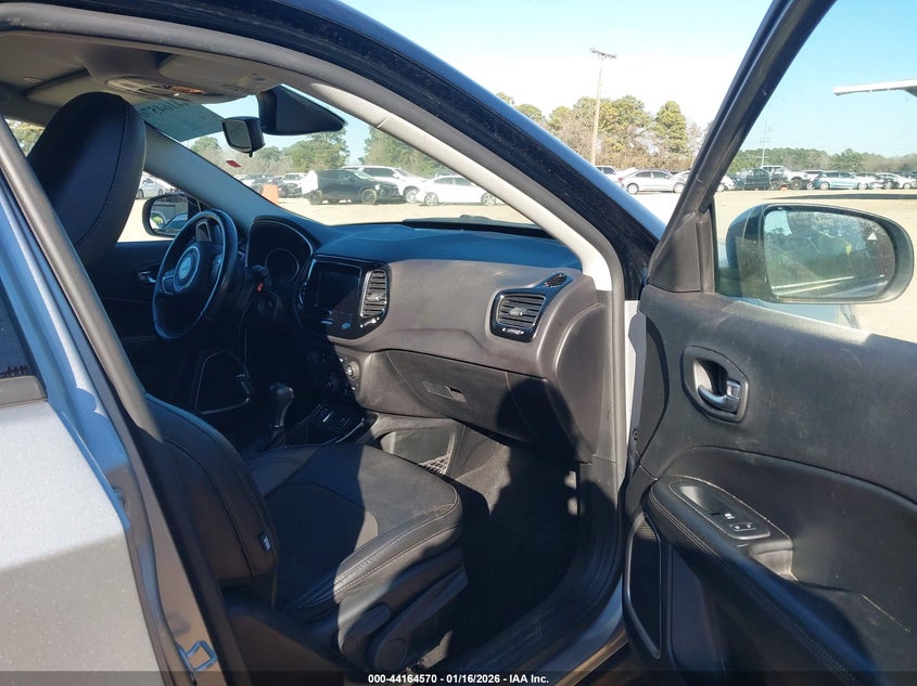 2019 Jeep Compass Altitude Fwd