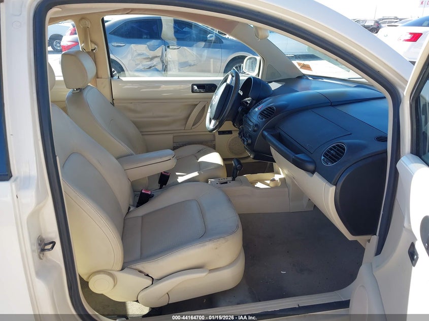 2009 Volkswagen New Beetle 2.5L