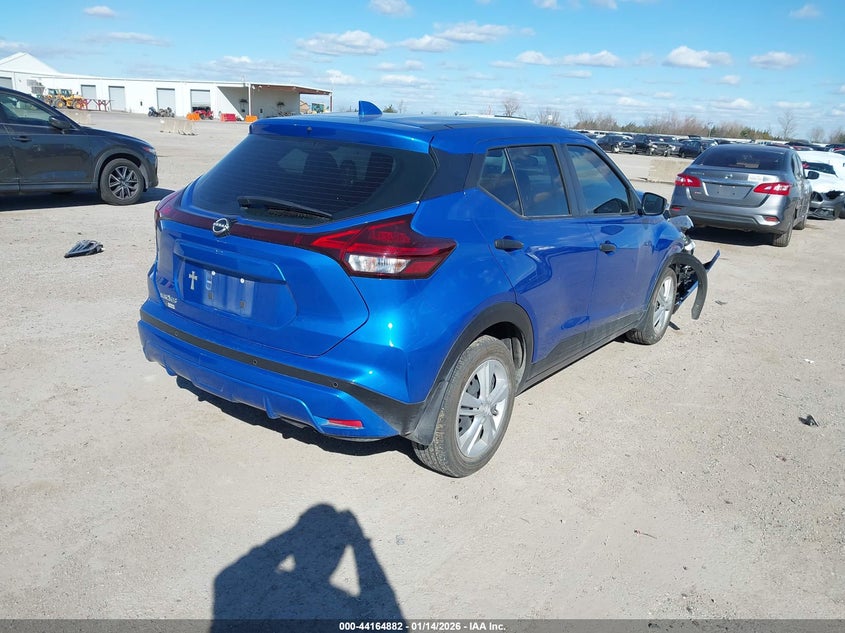 2022 Nissan Kicks S Xtronic Cvt