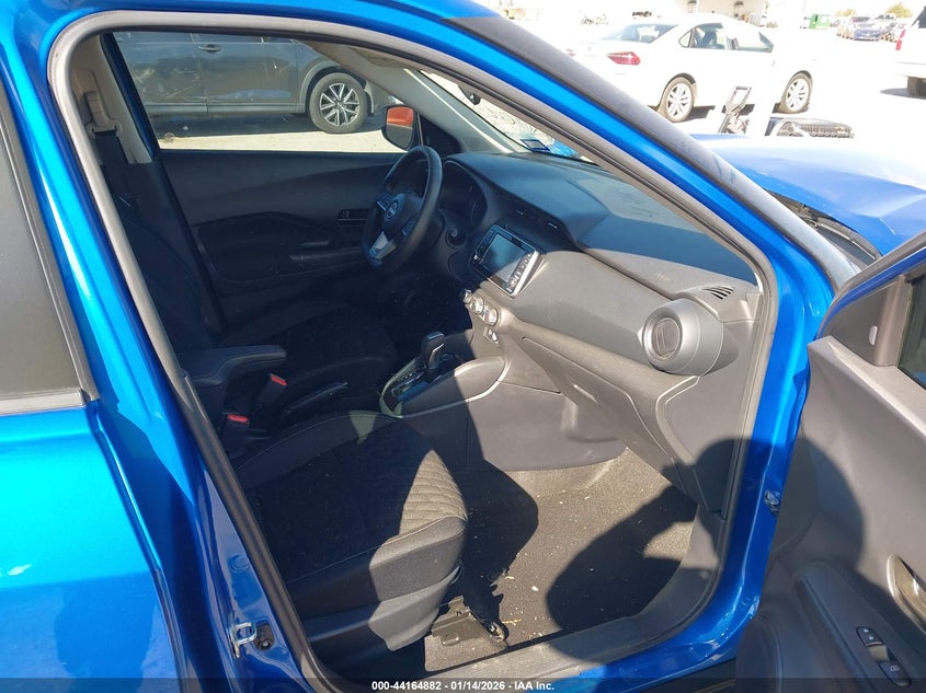 2022 Nissan Kicks S Xtronic Cvt