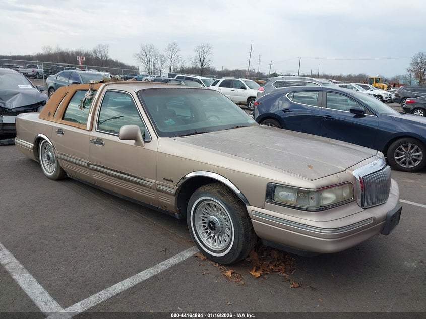 1997 Lincoln Town Car Executive