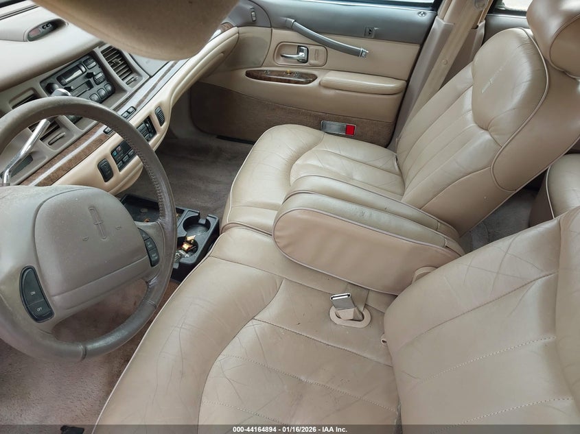 1997 Lincoln Town Car Executive