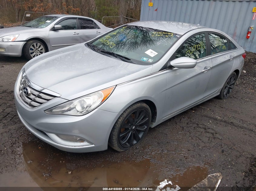 2011 HYUNDAI SONATA SEDAN 2.4L I-4 DI, DOHC, VVT, 200HP