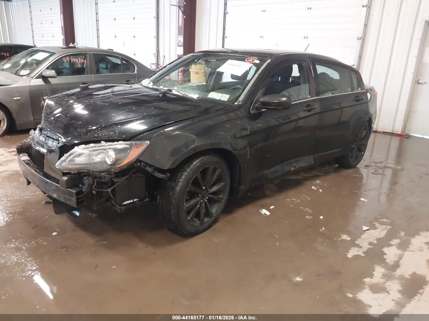 2014 Chrysler 200 Touring
