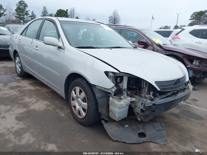2004 Toyota Camry Le