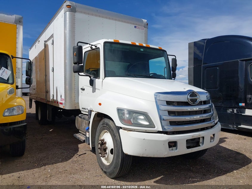2015 HINO 258/268