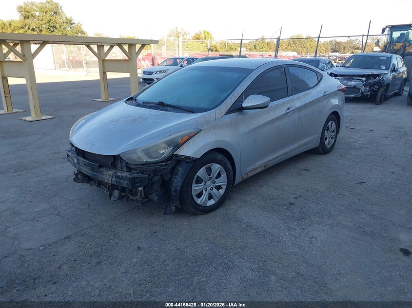 2016 Hyundai Elantra Se