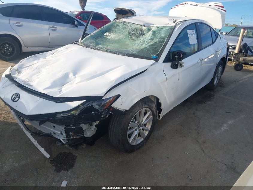 2025 Toyota Camry Le