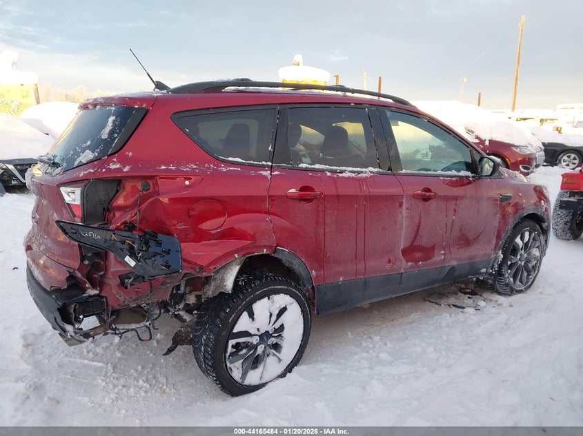 VIN 1FMCU9GD5KUC12267 2019 FORD ESCAPE SE