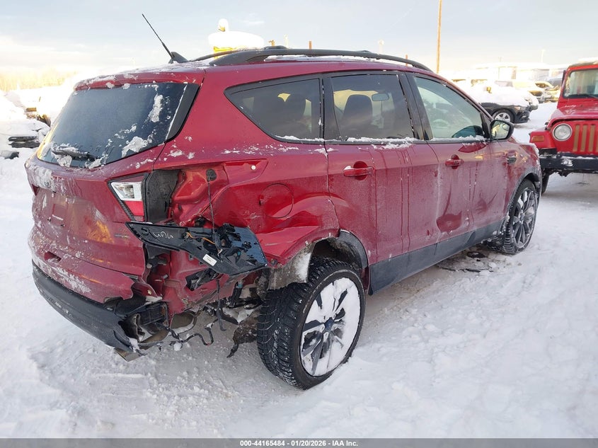 VIN 1FMCU9GD5KUC12267 2019 FORD ESCAPE SE