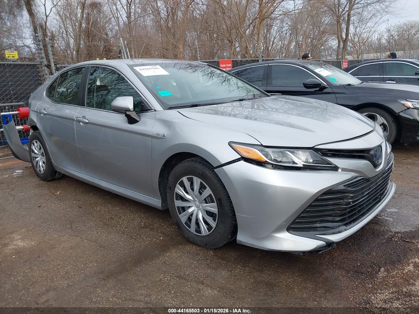 2018 Toyota Camry Hybrid Le