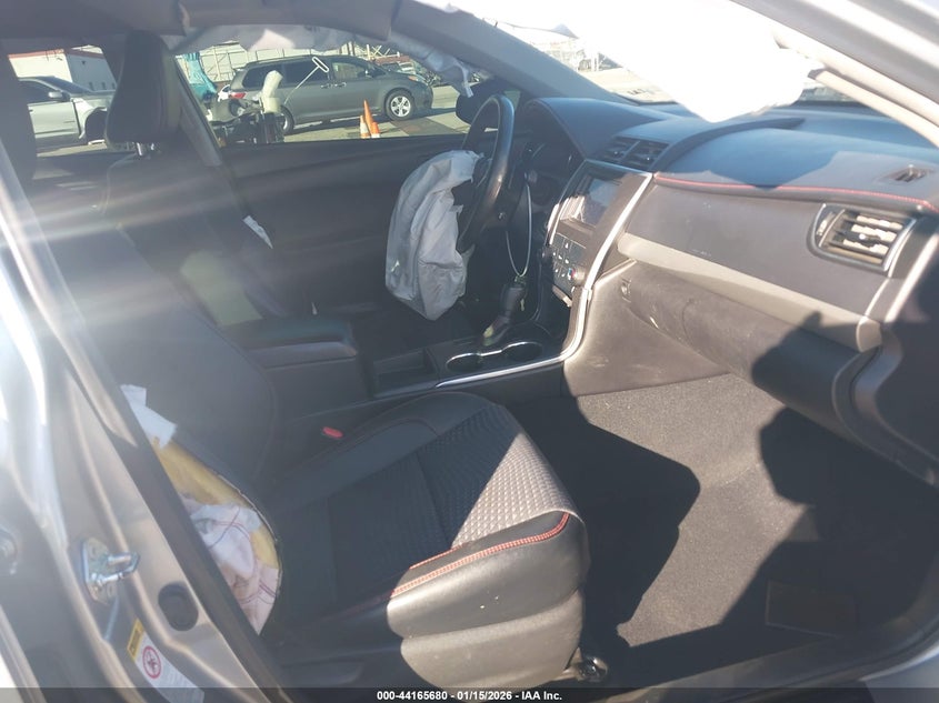 2015 Toyota Camry Se