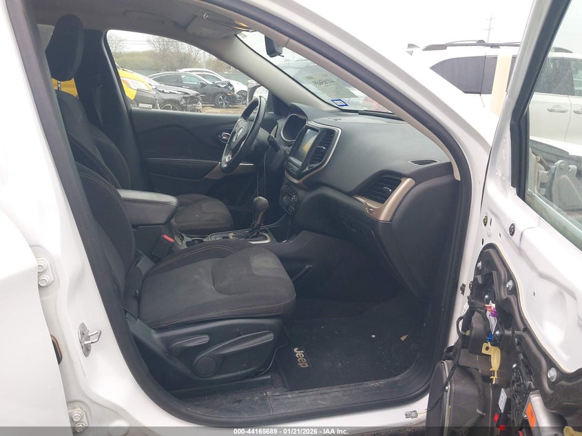 2017 Jeep Cherokee Latitude Fwd