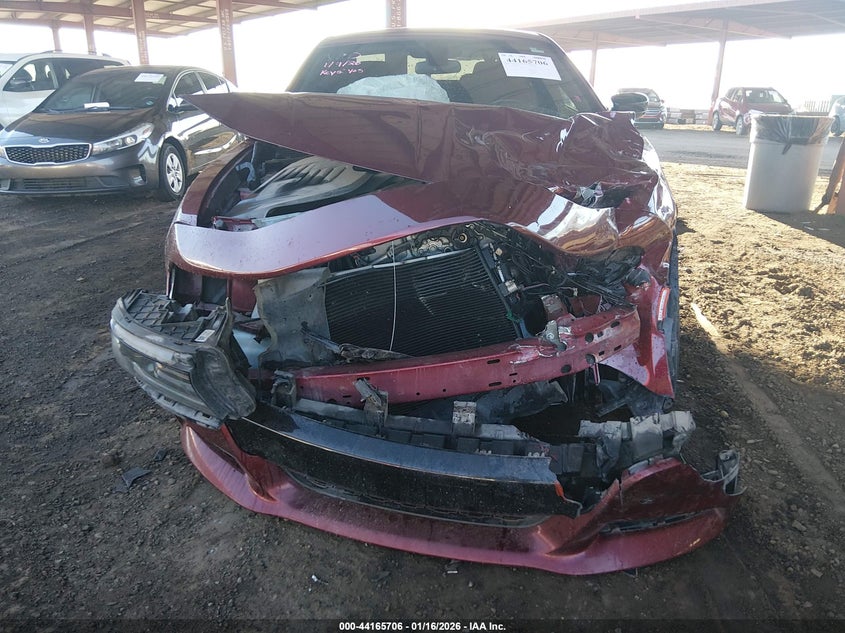 VIN 2C3CDXBG1NH235311 2022 DODGE CHARGER SXT RWD