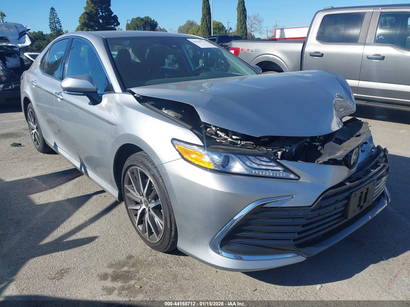 2023 Toyota Camry Xle