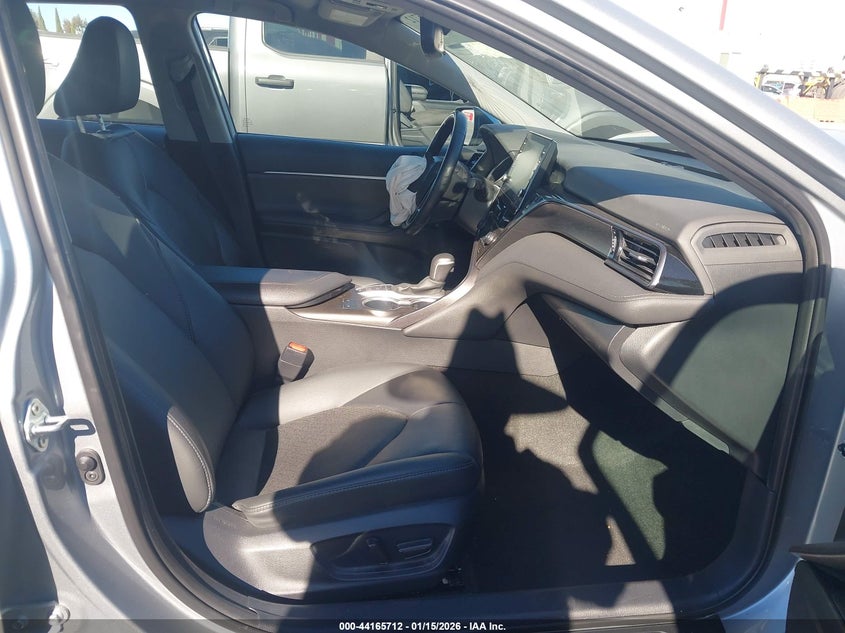 2023 Toyota Camry Xle