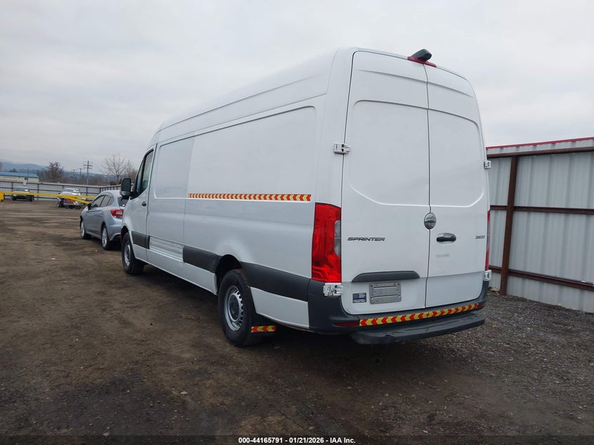 Vin: wdrpf1cd1kt009289, lot: 44661737, freightliner sprinter 2500 high roof v6 20193