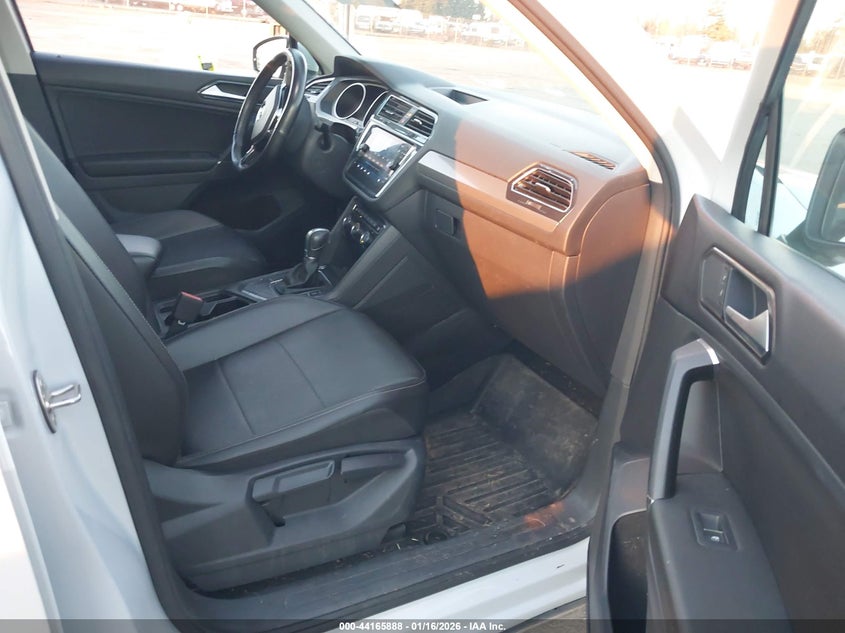 2018 Volkswagen Tiguan 2.0T Se/2.0T Sel