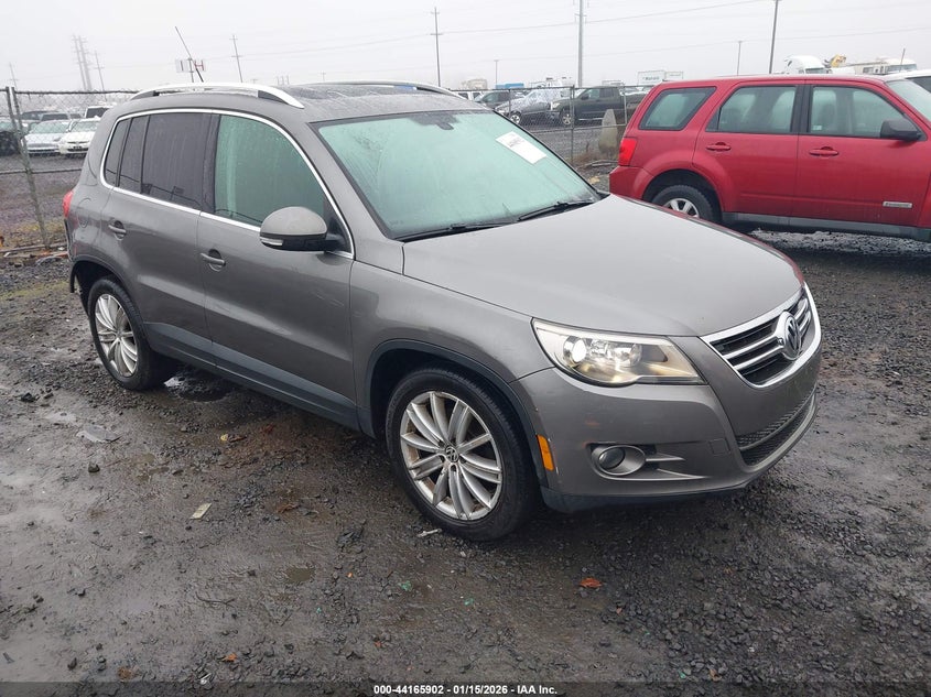 2011 Volkswagen Tiguan S/Se/Sel