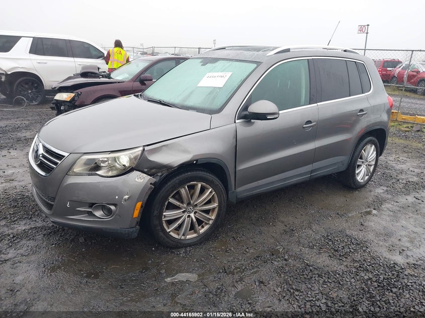 2011 Volkswagen Tiguan S/Se/Sel