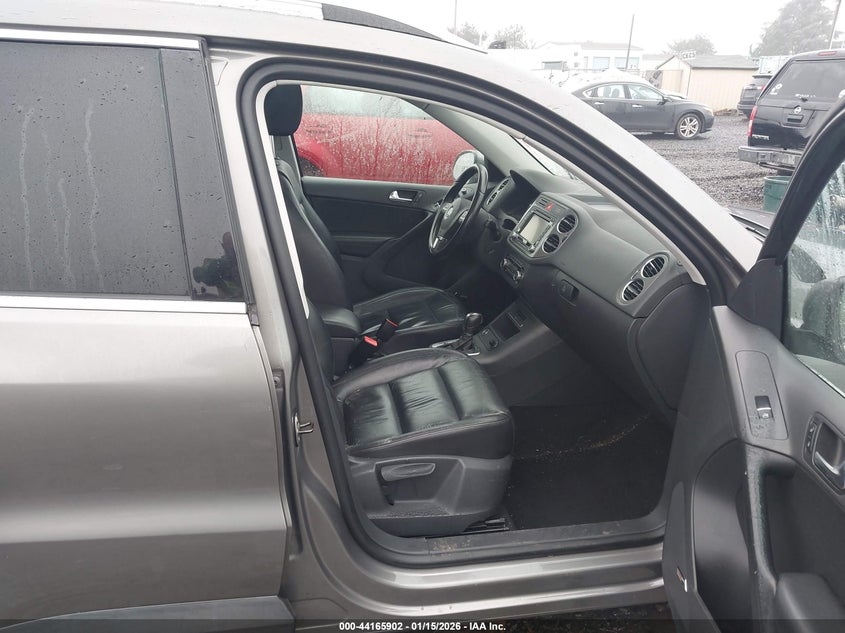 2011 Volkswagen Tiguan S/Se/Sel