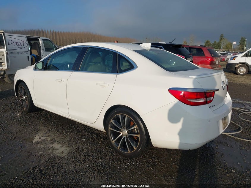 Vin: 1g4pr5sk8h4107698, lot: 44661874, buick verano sport touring 20173