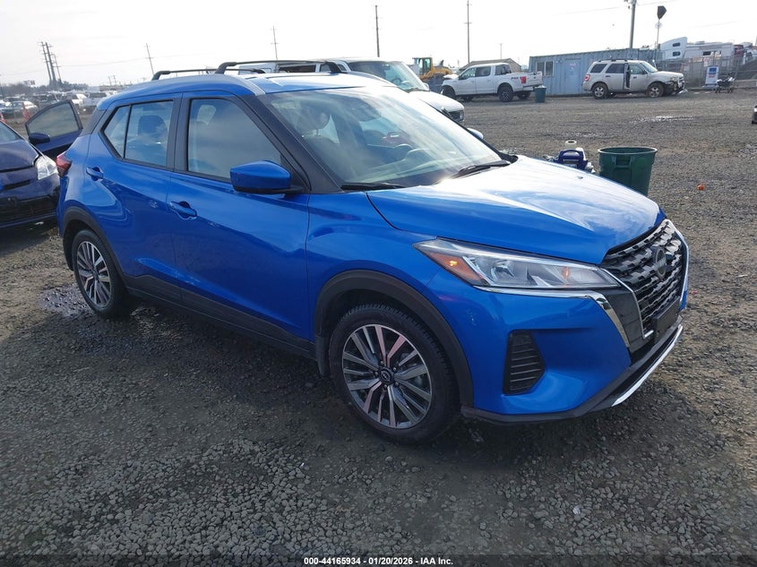 2023 Nissan Kicks Sv Xtronic Cvt