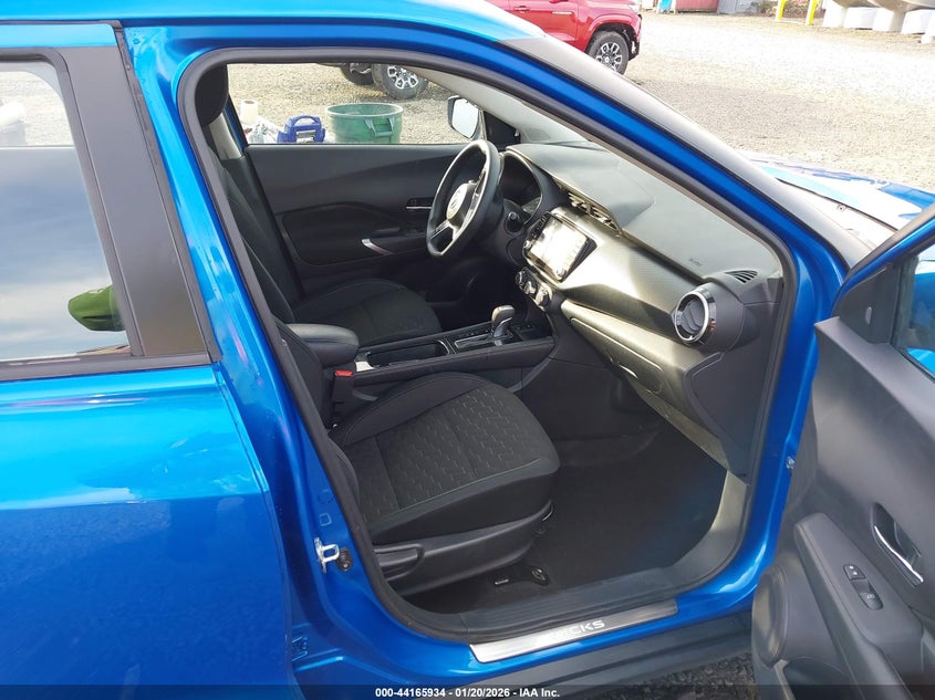 2023 Nissan Kicks Sv Xtronic Cvt