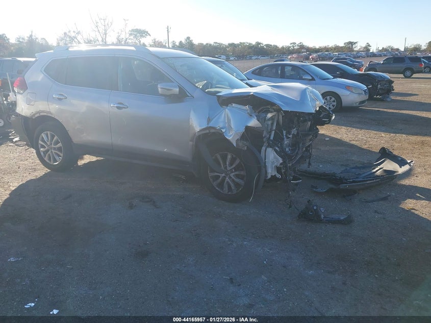 2018 Nissan Rogue Sv