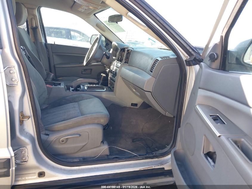 2006 Jeep Grand Cherokee Laredo