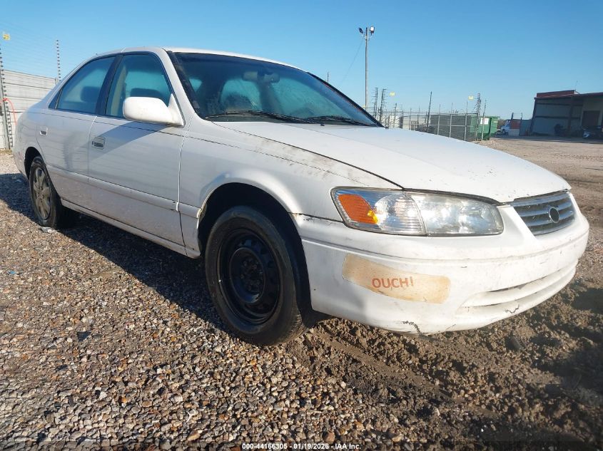 2000 Toyota Camry